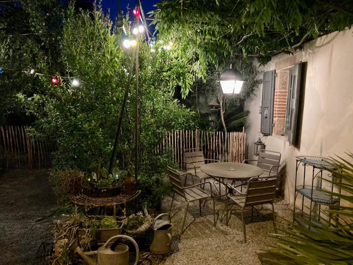 16 Bis-Gite-Hotel-Studio Marssac-sur-Tarn Экстерьер фото